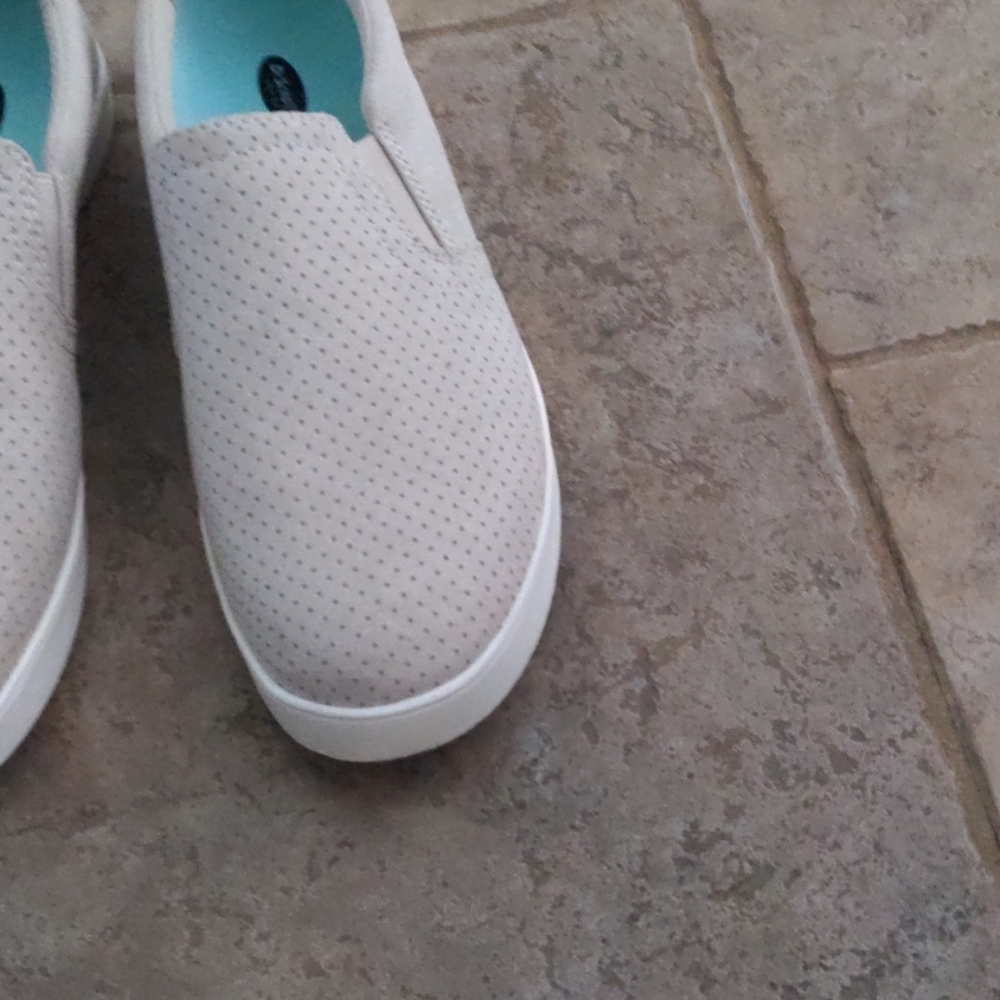 Sport sneakers